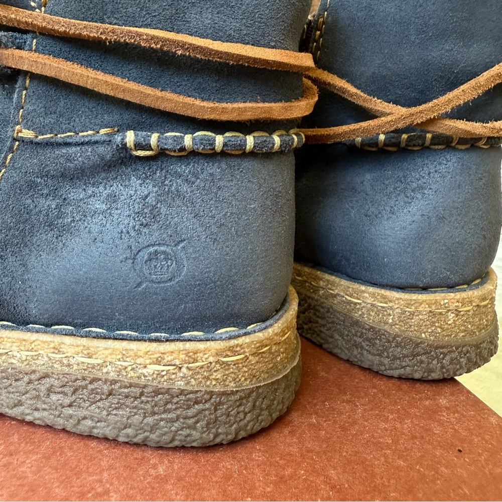 Born Navy Blue Suede Booties Size 8 - Picture 7 of 12